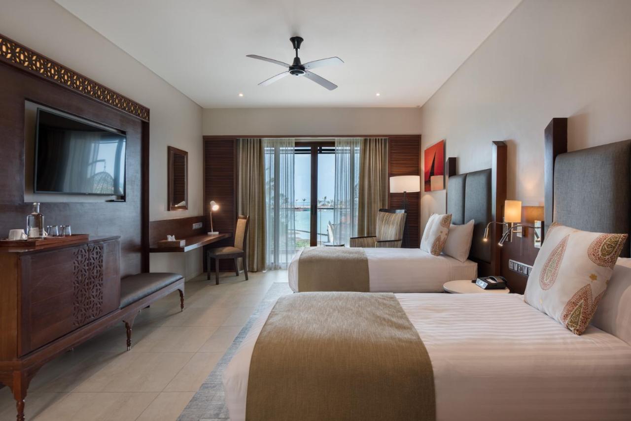 - Azam Luxury Resort&spa Hotel